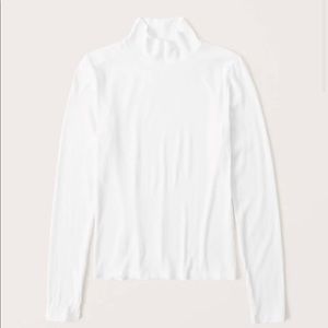 Abercrombie Slim Ribbed Mockneck Long Sleeve Tee